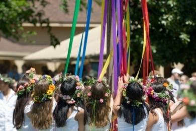 DIY: Making a Maypole for a Maypole Dance 