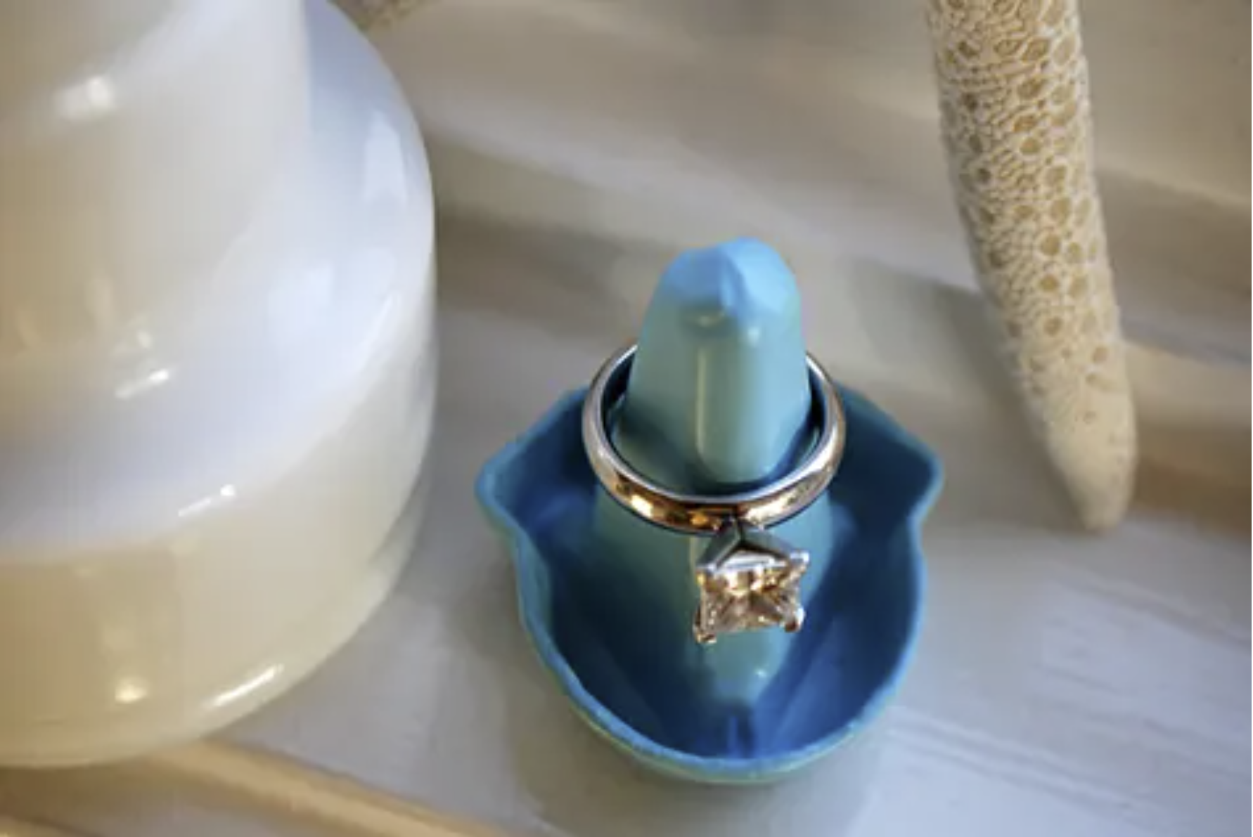 DIY Ring Storage display out of an egg carton spray-painted blue