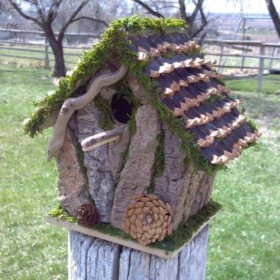 11019-driftwood-birdhouse.jpg