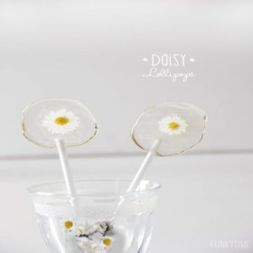 11269-diy-daisy-lollipops.jpg