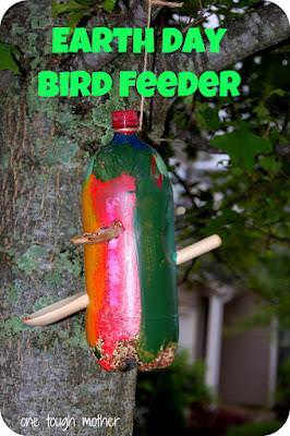 tip-diy-bird-feeder-from-repurposed-materials-image-1.jpg