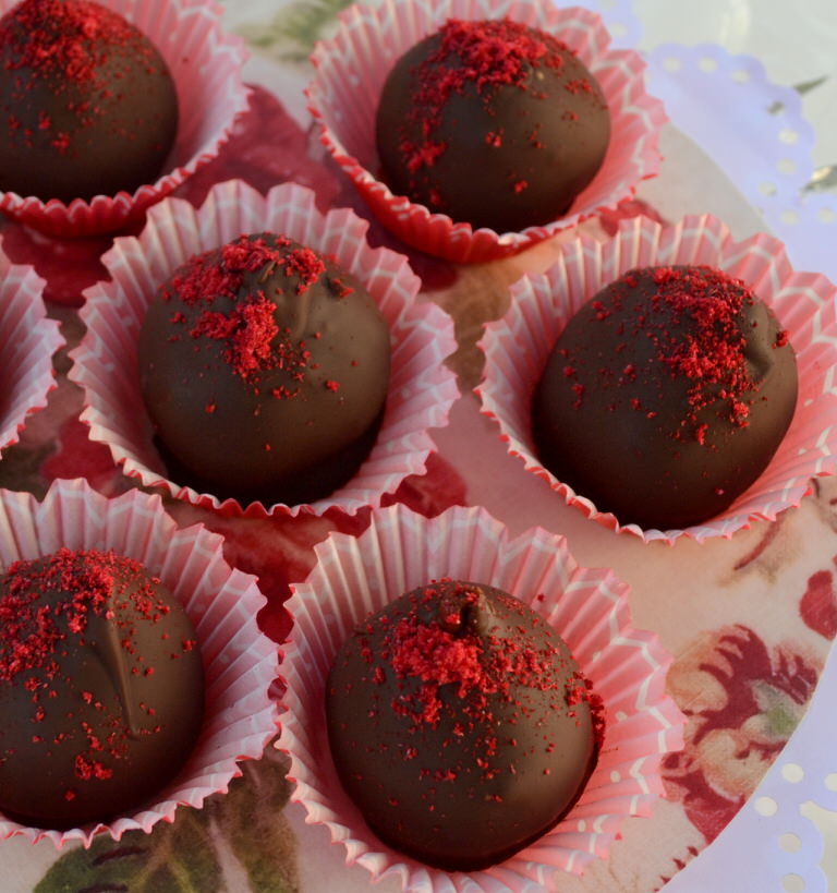 raspeberry dark chocolate truffle recipe 2048x2185