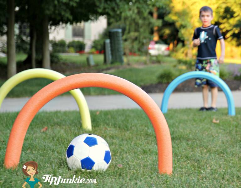 Pool_Noodle_Games_Soccer_TipJunkie