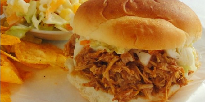 Slow Cooker Barbecue Chicken Sandwiches