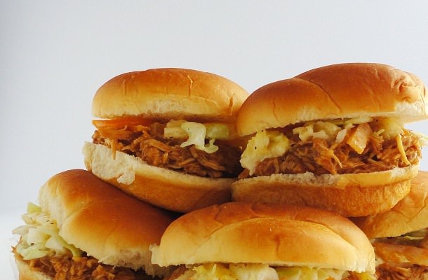 Slow-Cooker-Bbq-Chicken-Sliders-66