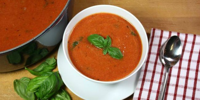 TomatoBasilSoup2.jpg