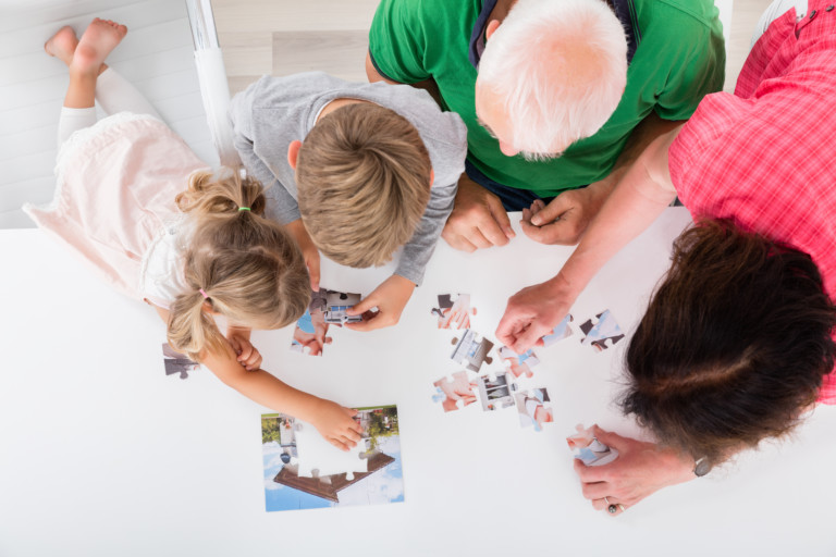 Family Picture Jigsaw Puzzles to Make – Tip Junkie