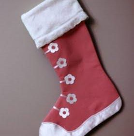 Tennis Shoe Stocking {free pattern}