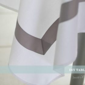 DIY Simply Classic Tablecloth {Tablecloth}