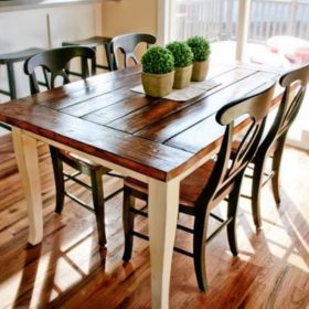 Farmhouse Table {refinishing table}