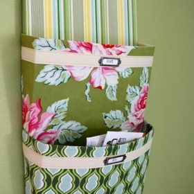 How to Make a Fabric Mail Organizer {organize}