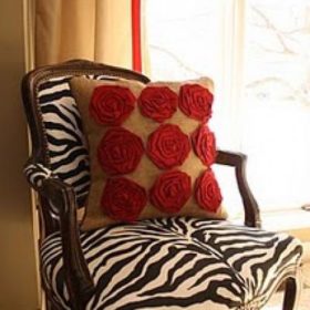 How to Make a Rosette Pillow {inspired by Dwell Studio}