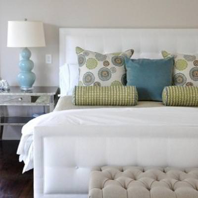 How to Make Your Bed {decorate}