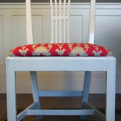 Reupholstering Dining Room Chairs {Dining Chairs}