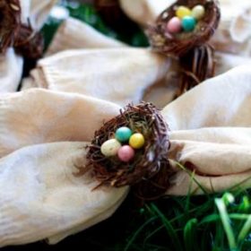 DIY Easter Napkin Rings {Easter DIY Ideas}