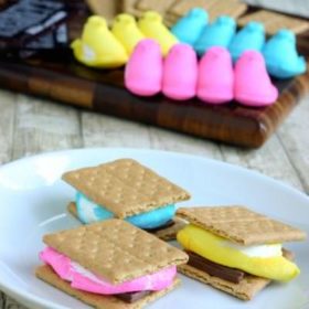 Easter Peep S'mores {Easter Dessert}