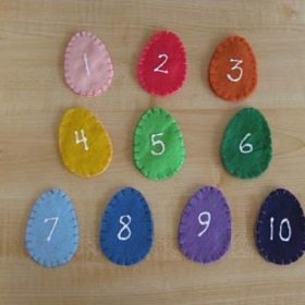 Felt Counting Eggs {sew}