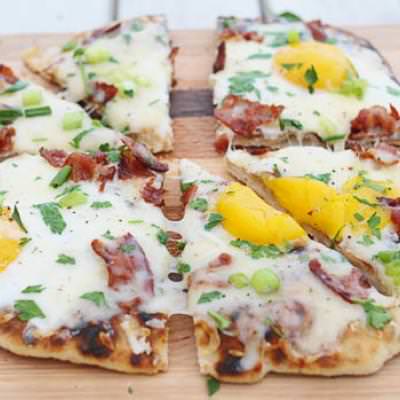 Breakfast Pizza