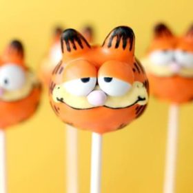 Garfield Cake Pops {Cake Balls}