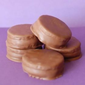 Homemade Mini Moon Pies