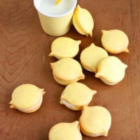 Lemon Macarons {Edible Craft}