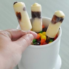 Miniature Pudding Push Pops [Fun Food]