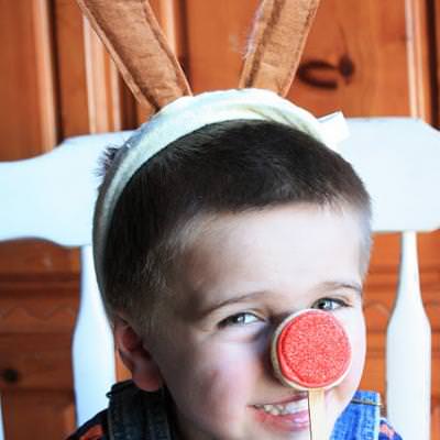 Rudolph Nose Cookie on a Stick Crafts for Preschool – Tip Junkie