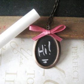 DIY Chalkboard Necklace {Make Jewelry}