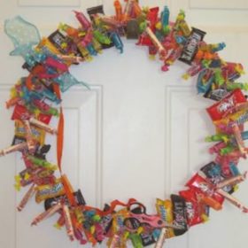Edible Candy Wreath {How-To}