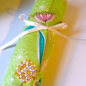 Fabric Make-Up Brush Case {Tutorial}