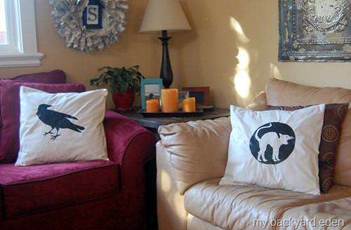 Halloween Pillows {how to}