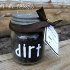 Older Than Dirt Jar {Free Printable}