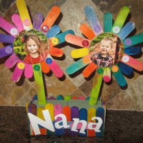 Popsicle Stick Flower Box {Kids Crafts}