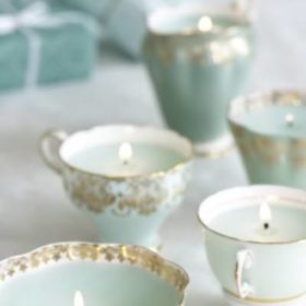 DIY Candle in a Tea Cup {Gift}