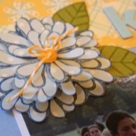 Scrapbook Trend Alert: 3D Flower {Simple Paper Crafts}