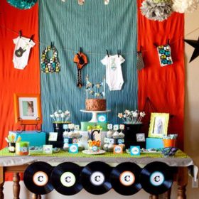 Rock Star Baby Shower {Baby Shower Pictures}