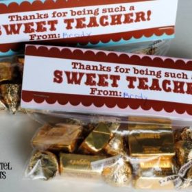 Free Printable - "Sweet Teacher" Sandwich Bag Label