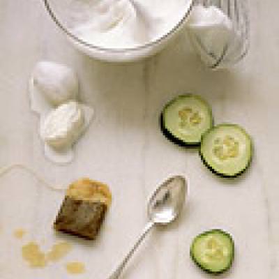 DIY Facial Masks and Scrubs {Facials}