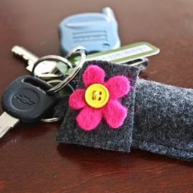 Chapstick Holder Keyring {Kids Sewing}