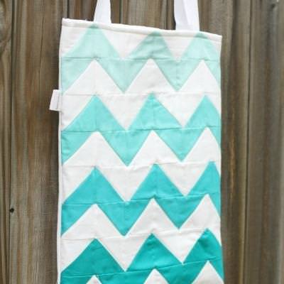 Chevron and Ombre Trendy Tote DIY {Totes and Purses}