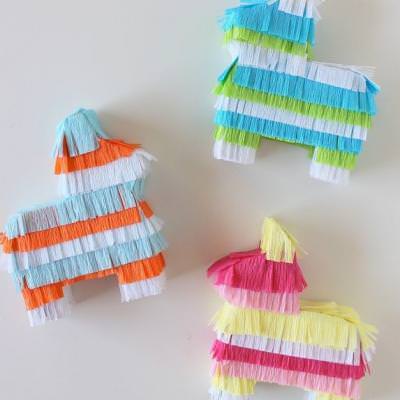 Cinco de Mayo Mini Pinatas {Cinco de Mayo Decor}