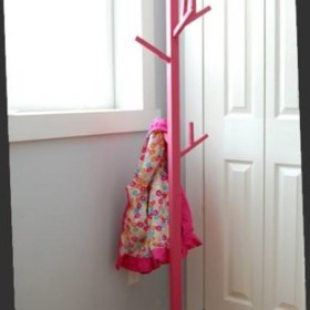 Coat Tree DIY Project {Winter Storage}