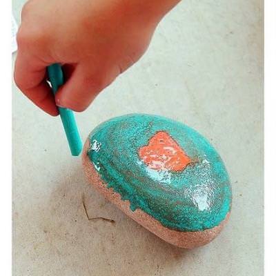 Crayon Hot Rocks {Coloring} – Tip Junkie