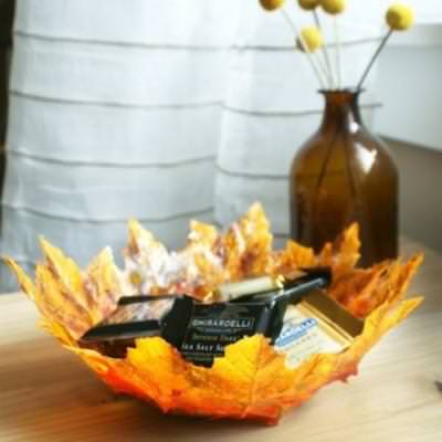 DIY Fall Leaf Bowl {fall crafts}