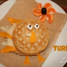 Eggo Turkey Lunch {how-to}