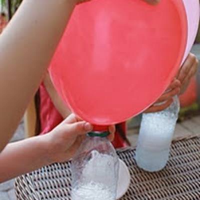 Exploring Gas with Balloons {Science}