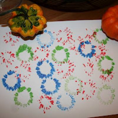 Fall Stamping Fun {Preschool Halloween Crafts}