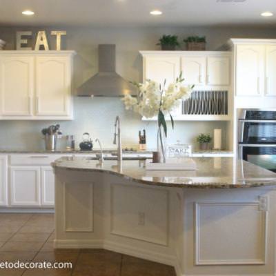 Kitchen Before and After Reveal {Before and After}