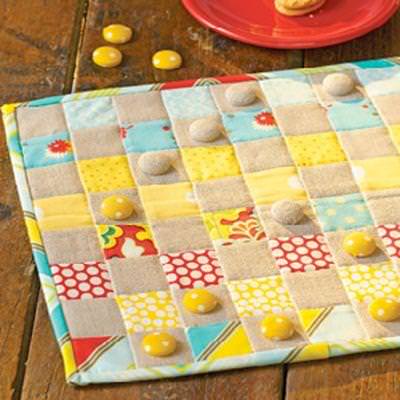 Quilted Checker Board {Game Patterns}