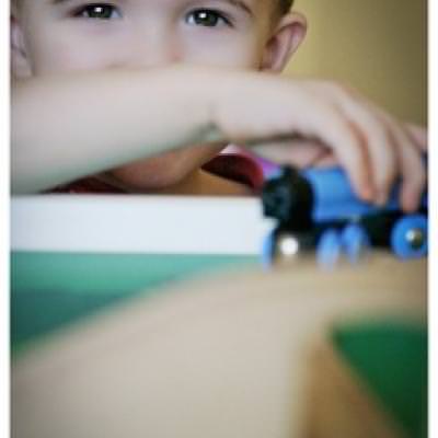 Seven Tips for Photographing a Child With Special Needs {Resources}